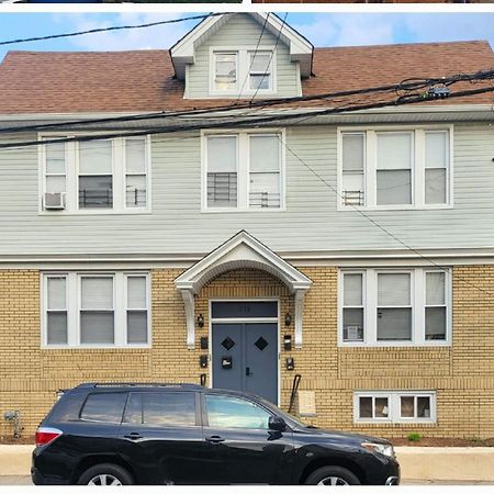 Ferienwohnung Ooohlala! 2 Beds And 2 Full Baths W/Free Parking Newark Exterior foto