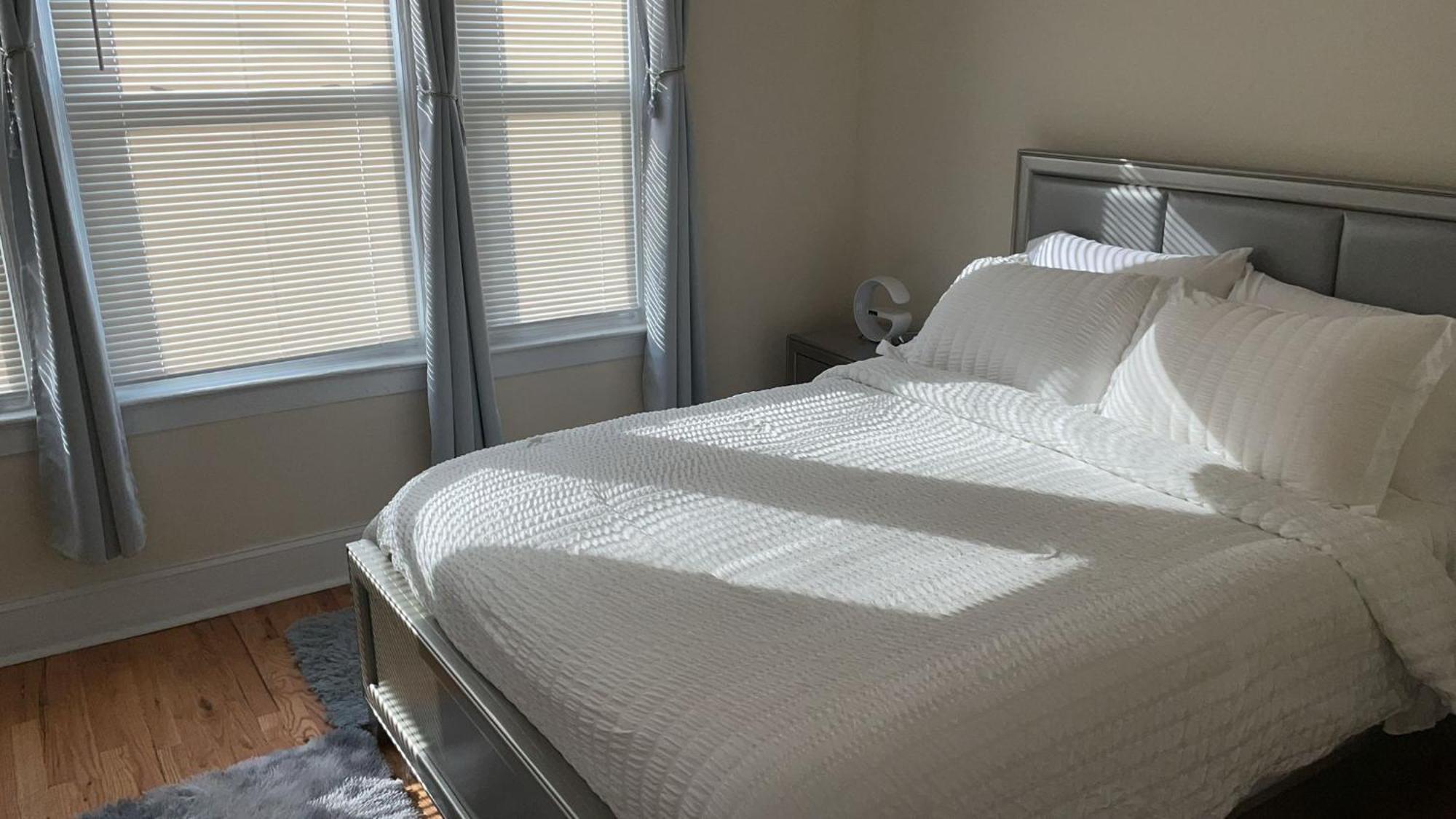 Ferienwohnung Ooohlala! 2 Beds And 2 Full Baths W/Free Parking Newark Exterior foto